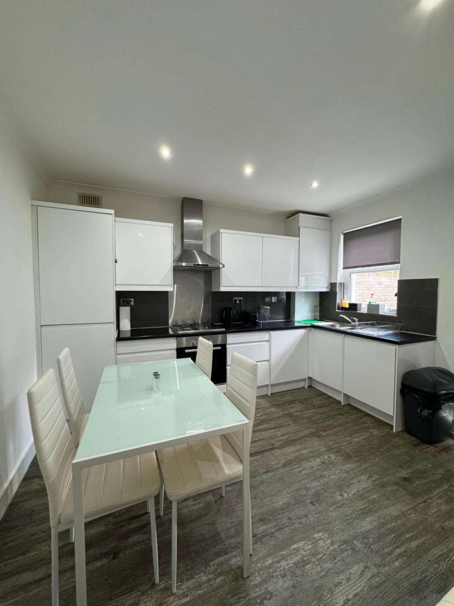 Manor Court 1 Apartment London Ngoại thất bức ảnh